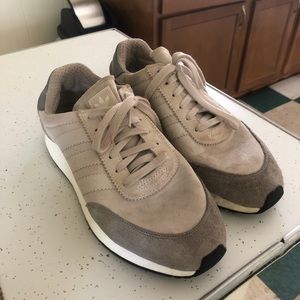 Adidas Shoes Men’s Size 9